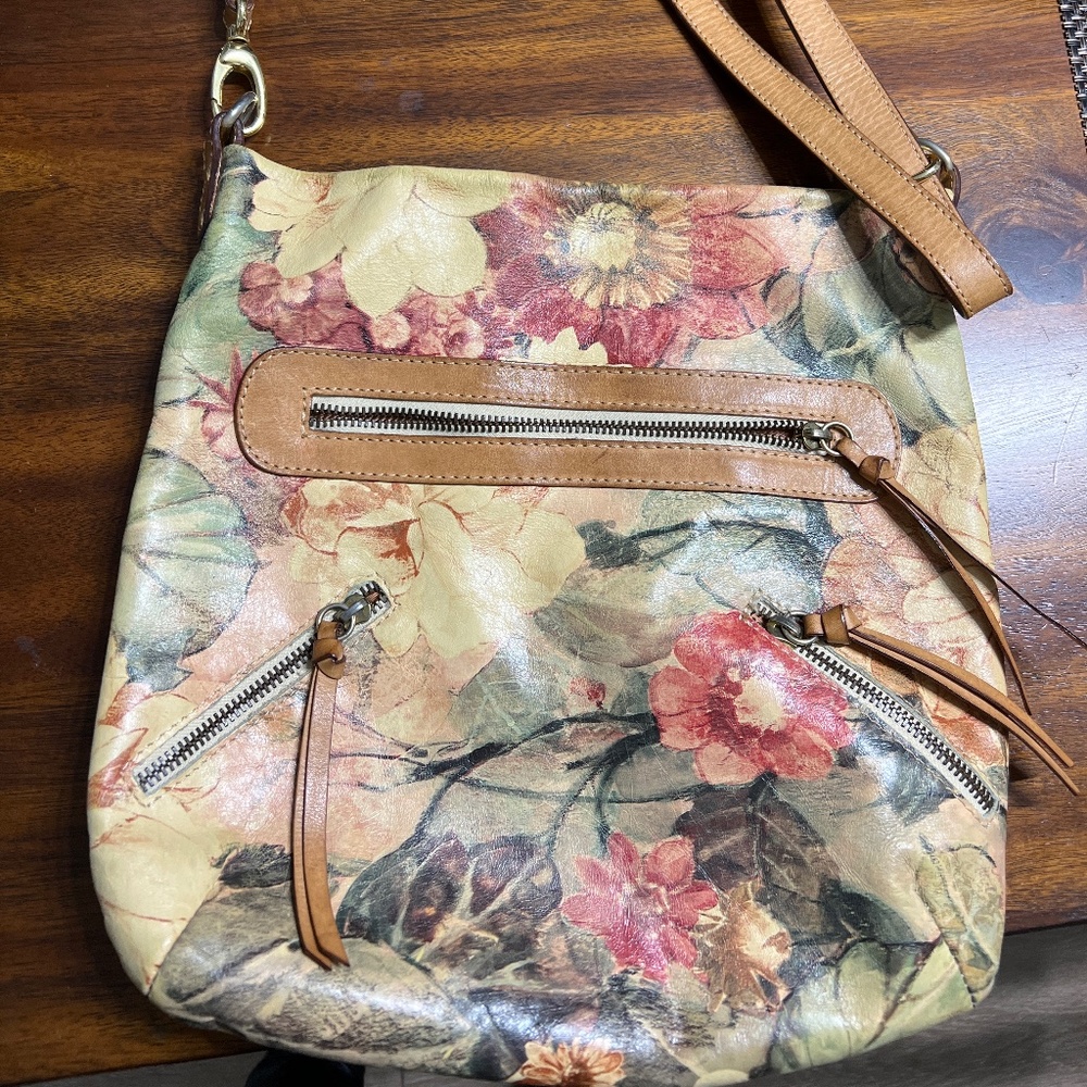 MaurizioTauiti  Genuine Italian Leather Floral  purse